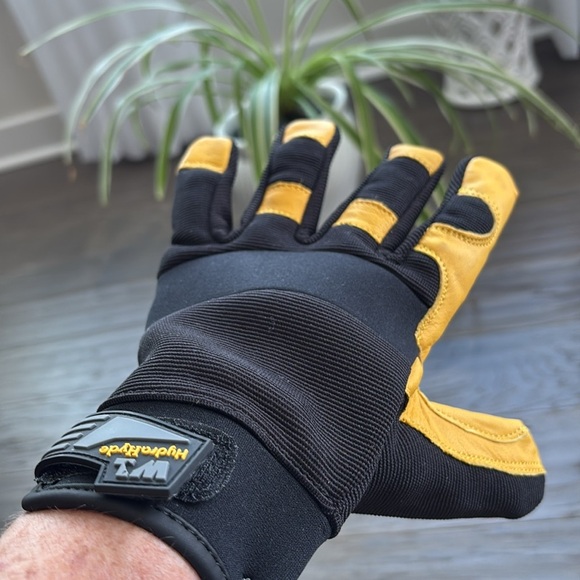 Wells Lamont HydraHyde heavy duty goat skin palm,water resistant leather gloves - Picture 5 of 8